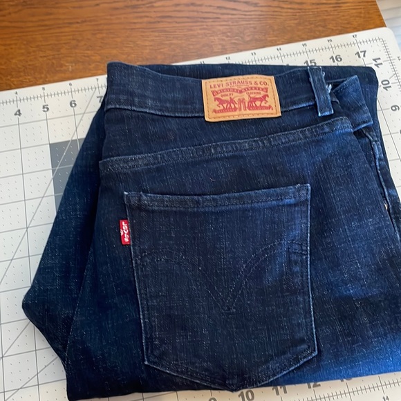 Levi's Denim - Levi’s classic straight